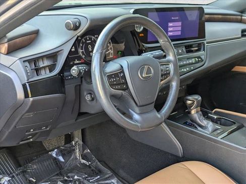 Certified 2023 Lexus ES 350 w/ Premium Package image 10