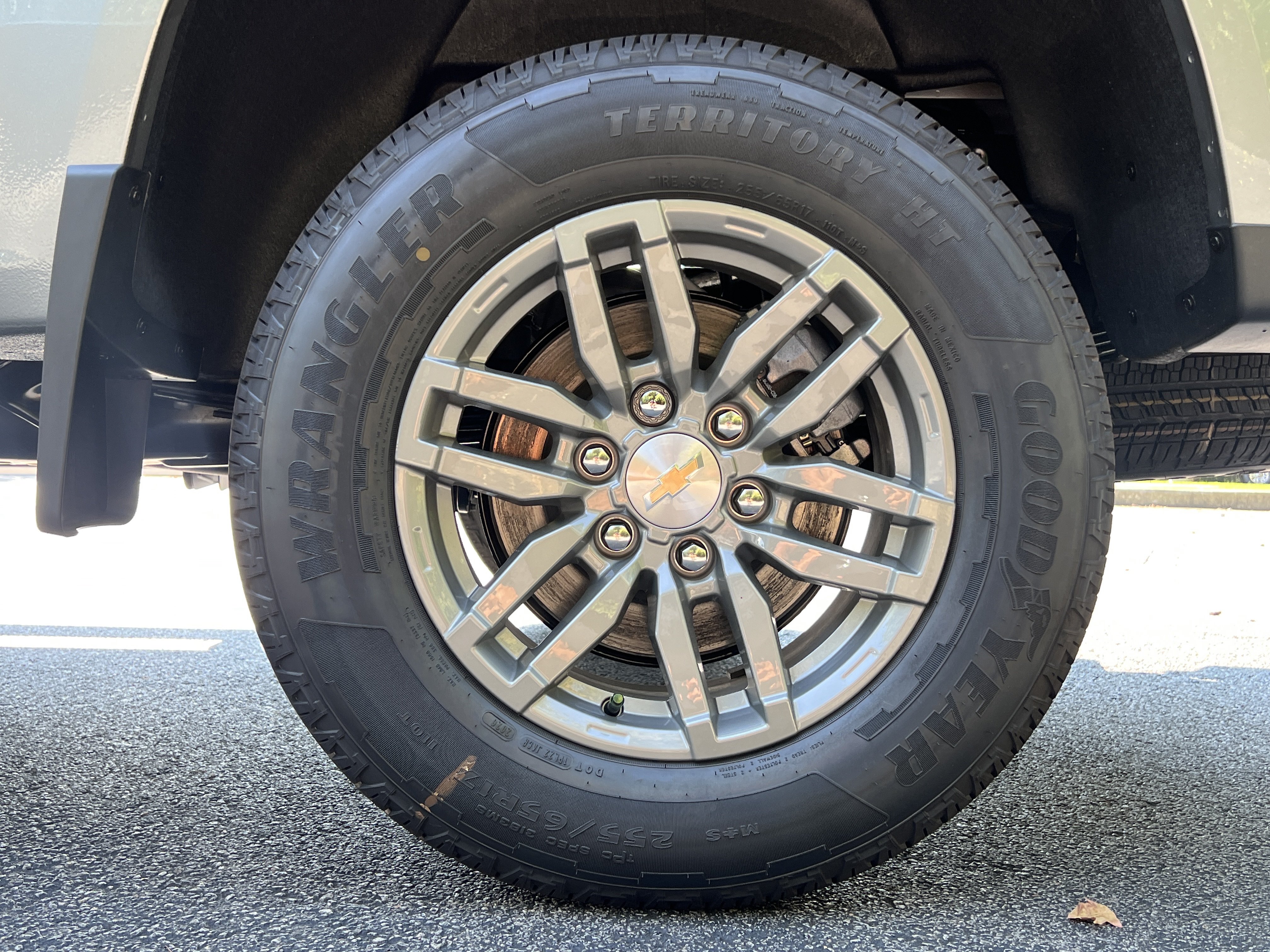 New 2026 Chevrolet Colorado LT RWD image 38