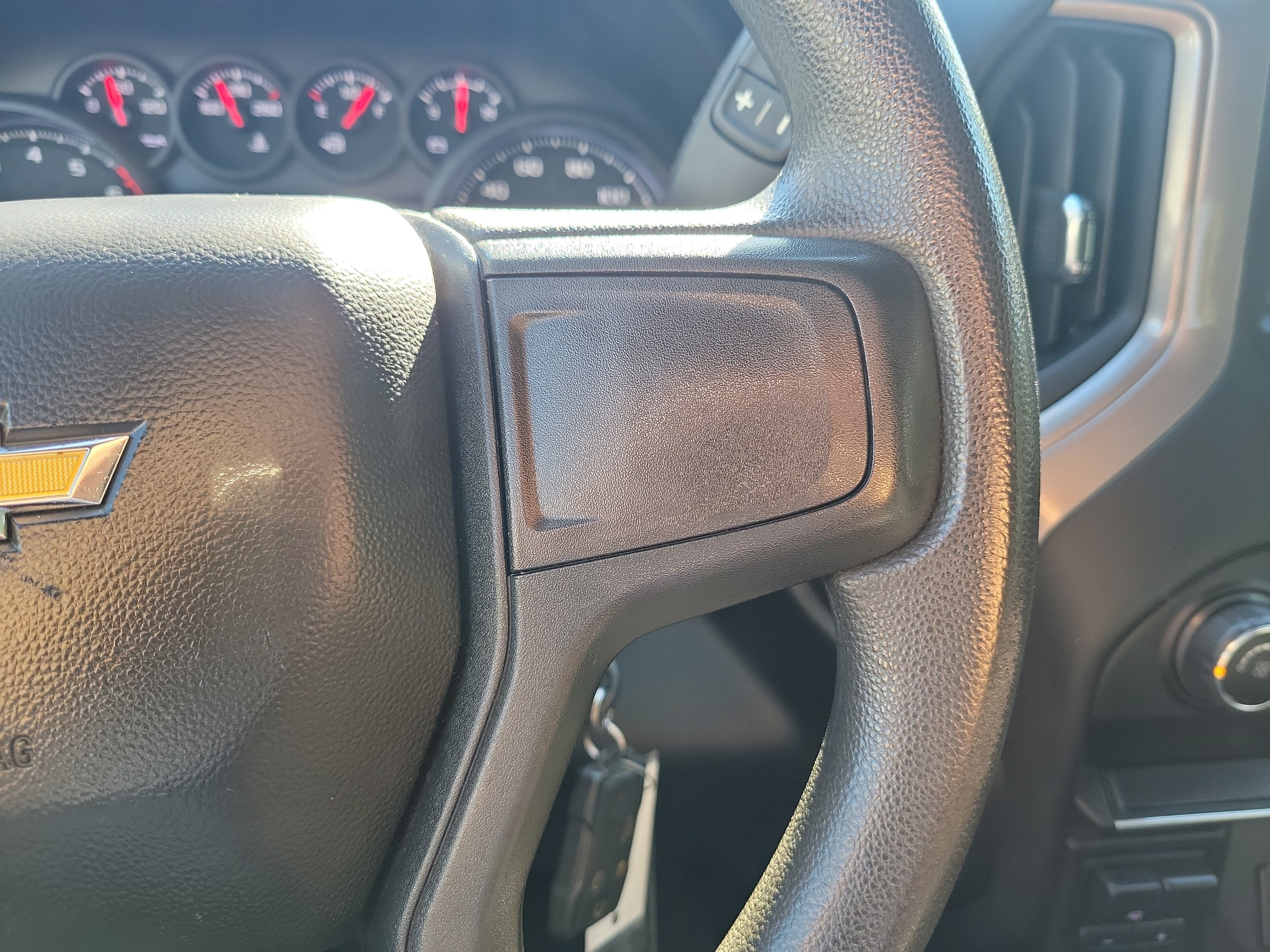 Used 2023 Chevrolet Silverado 2500 Custom w/ Custom Convenience Package AWD/4WD image 24