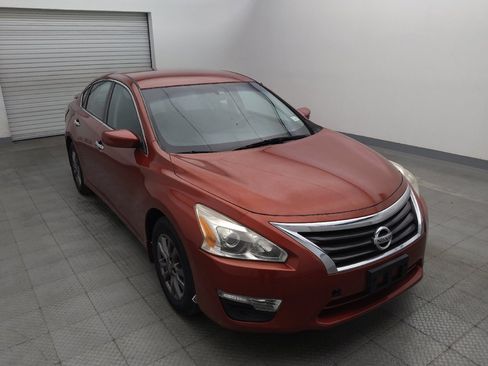 Used 2015 Nissan Altima 2.5 S w/ Special Edition Package FWD image 13