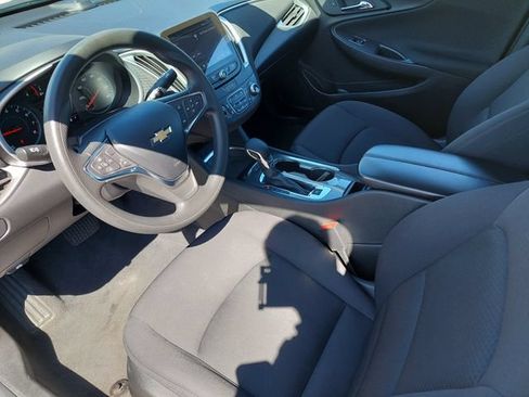 Used 2024 Chevrolet Malibu LT FWD image 9