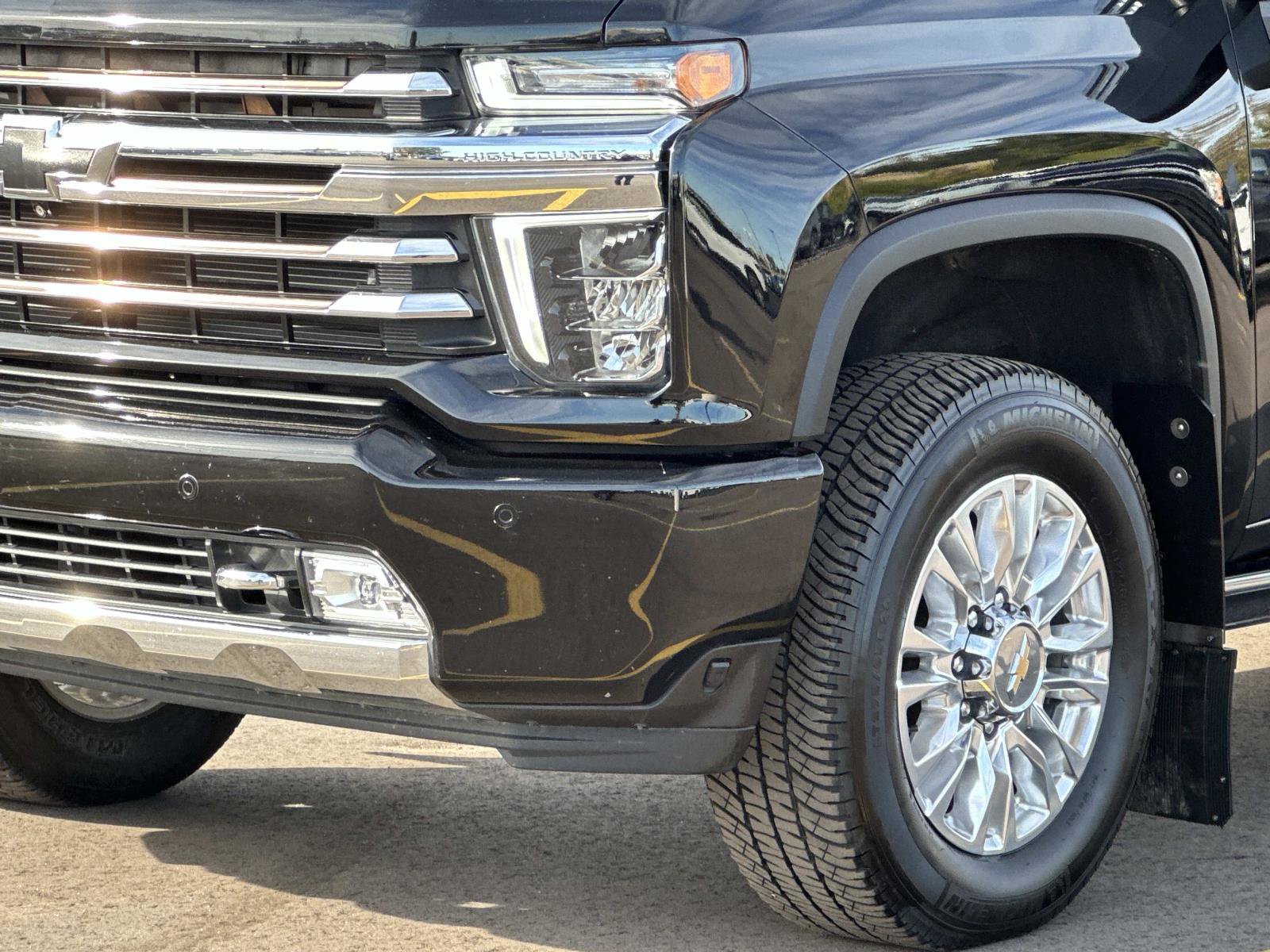 Used 2023 Chevrolet Silverado 3500 High Country AWD/4WD image 7