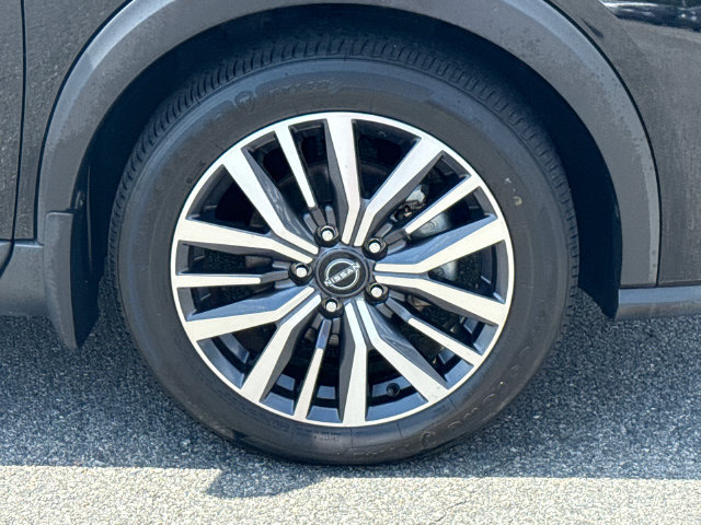 Used 2023 Nissan Kicks SV FWD image 12