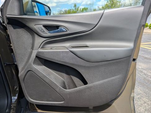 Used 2024 Chevrolet Equinox LT FWD image 13