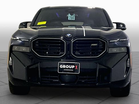 Certified 2025 BMW XM AWD/4WD image 3