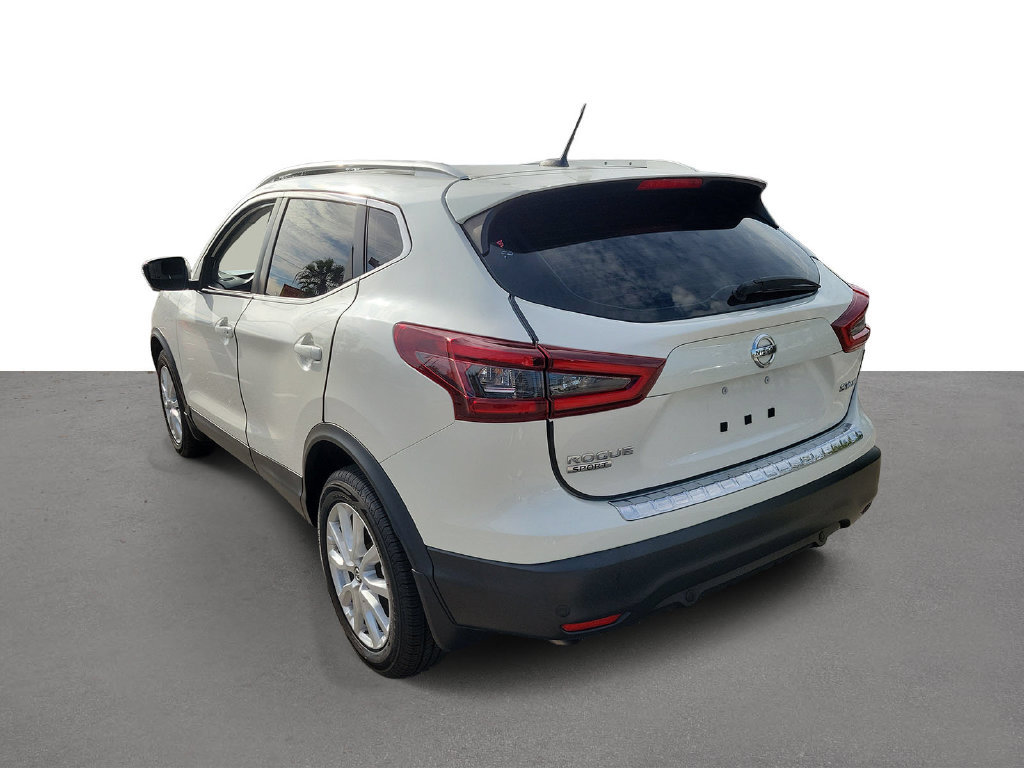 Certified 2022 Nissan Rogue Sport SV w/ Technology Package AWD/4WD image 4