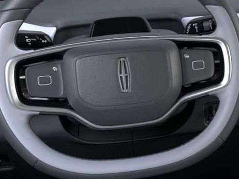 New 2026 Lincoln Navigator Black Label AWD/4WD image 12