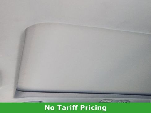 Used 2023 Ford Explorer Limited w/ Limited Technology Package RWD image 24