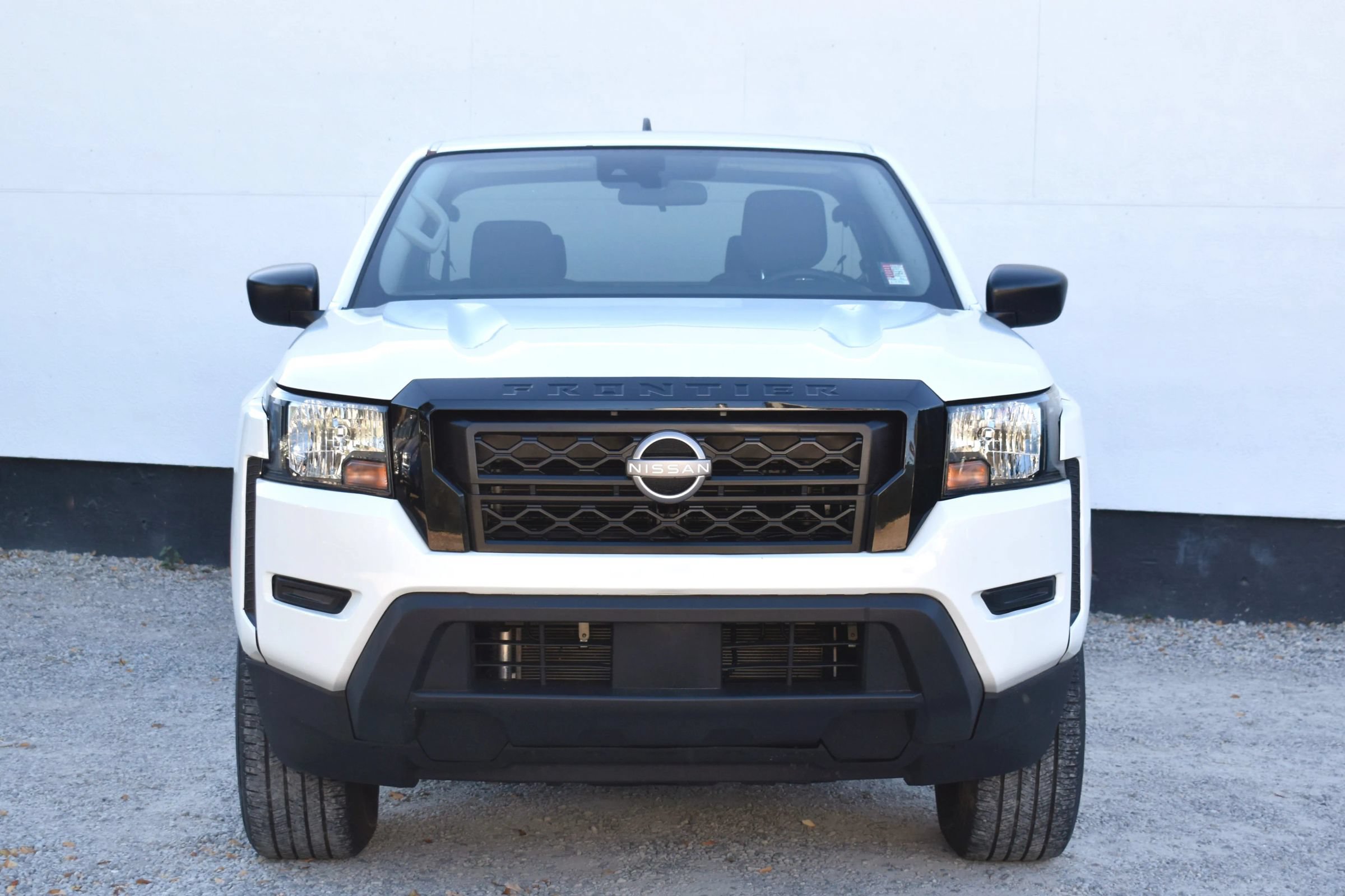 Used 2024 Nissan Frontier S w/ Technology Package RWD image 7