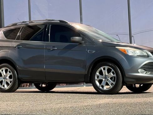 Used 2013 Ford Escape SE image 17