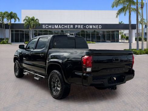 Used 2023 Toyota Tacoma SR5 w/ Technology Package AWD/4WD image 5