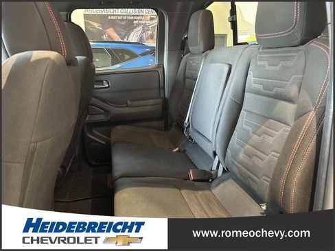Used 2023 Nissan Frontier PRO-4X w/ Pro Convenience Package AWD/4WD image 12