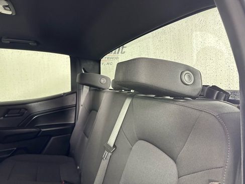 Used 2023 Chevrolet Colorado W/T image 23