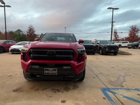 New 2025 Toyota Tacoma SR5 image 9