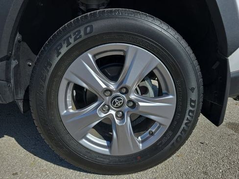 Used 2025 Toyota RAV4 XLE w/ Convenience Package image 34
