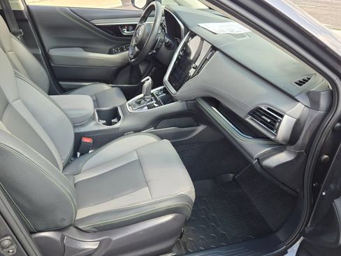 Certified 2024 Subaru Outback Onyx Edition AWD/4WD image 4