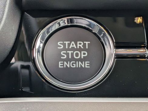 New 2026 Mitsubishi Outlander SE AWD/4WD image 21