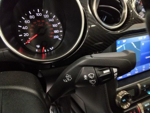 Used 2020 Ford Mustang Shelby GT350 w/ Technology Package image 17