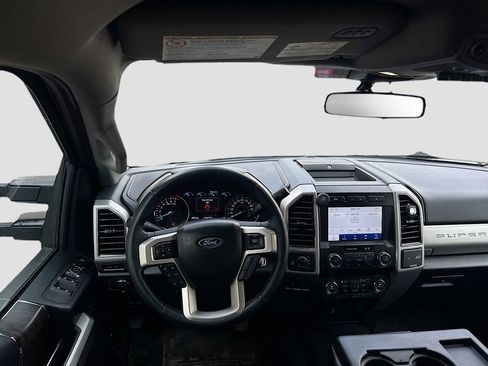 Used 2020 Ford F250 Lariat w/ FX4 Off-Road Package image 25