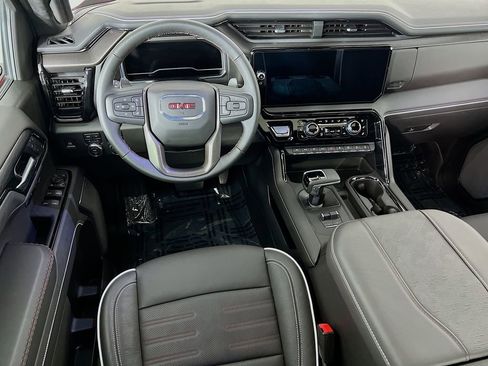 Certified 2025 GMC Sierra 1500 AT4X image 23