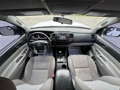 Used 2013 Toyota Tacoma 2WD Double Cab image 14