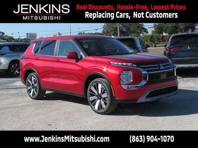 New 2025 Mitsubishi Outlander SE