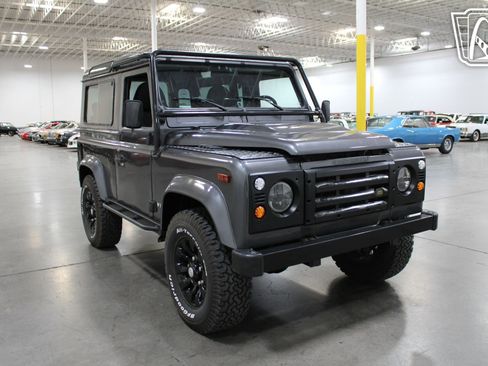 Used 1995 Land Rover Defender 90 image 24