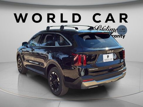 New 2025 Kia Sorento S w/ Panoramic Sunroof Package image 13