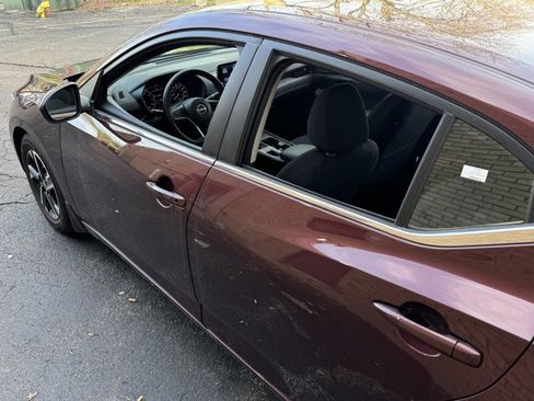 New 2025 Nissan Sentra SV FWD image 14