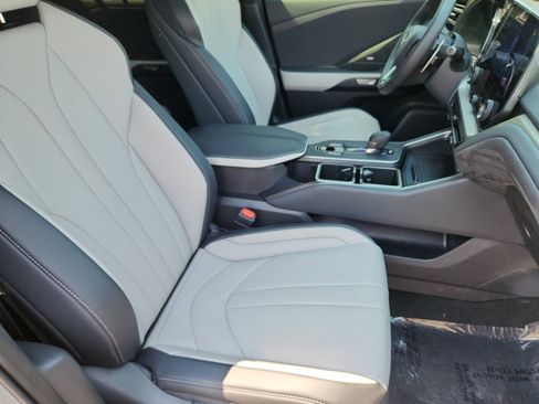 Used 2026 Lexus TX 500h AWD w/ Technology Package image 16