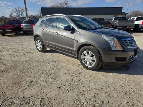 Used 2014 Cadillac SRX Luxury image 1
