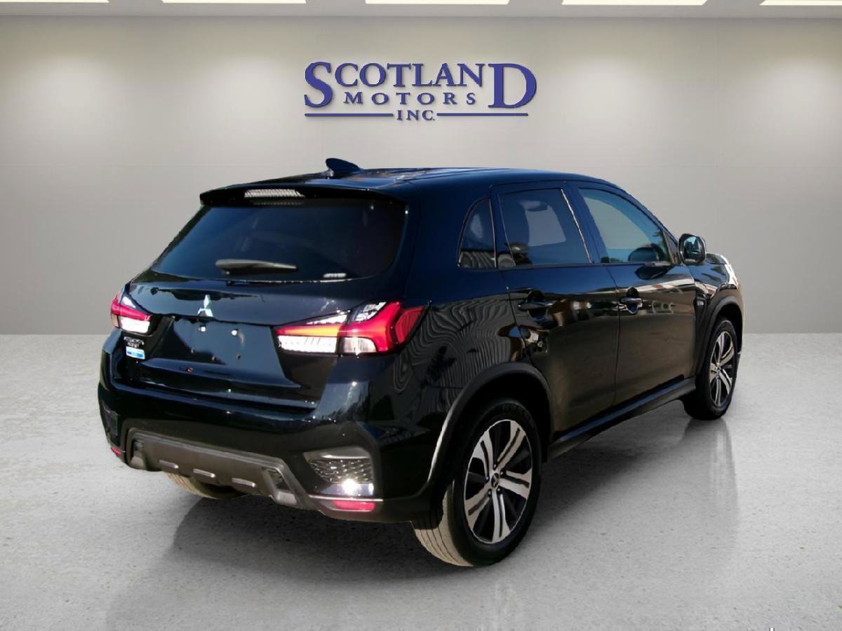 Used 2025 Mitsubishi Outlander Sport ES AWD/4WD image 6