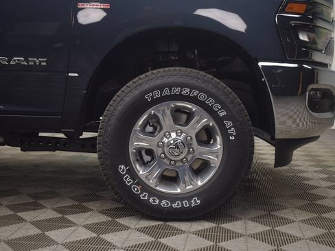 New 2026 RAM 2500 Big Horn AWD/4WD image 6
