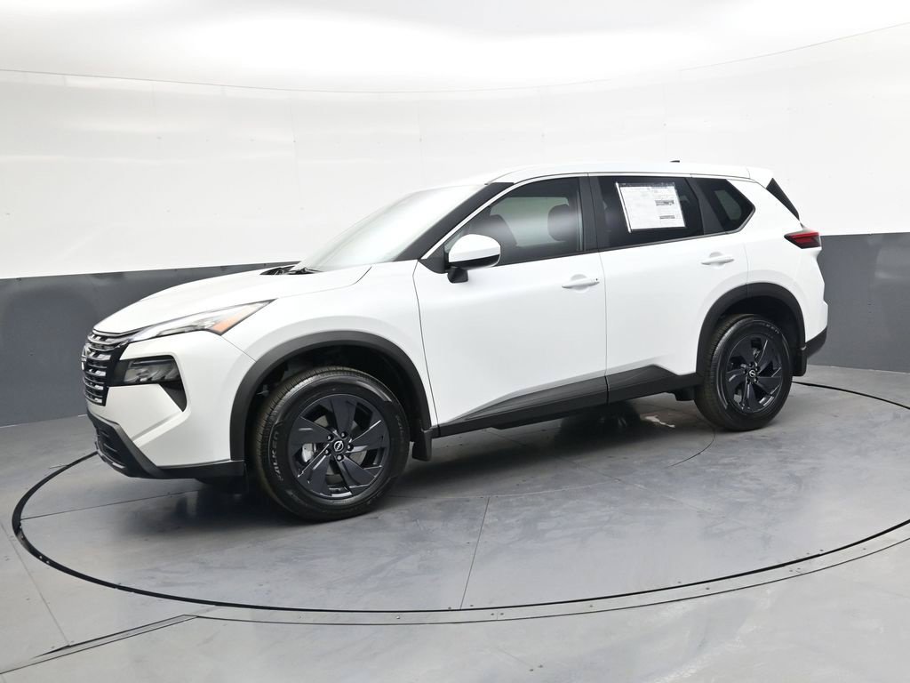 Certified 2026 Nissan Rogue SV FWD image 11