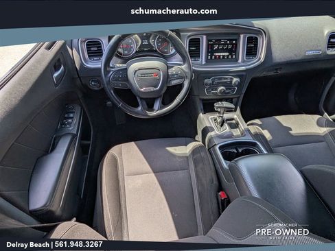 Certified 2022 Dodge Charger SXT RWD image 13
