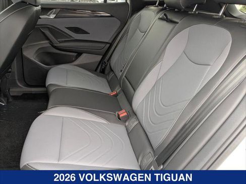New 2026 Volkswagen Tiguan SE R-Line FWD image 16