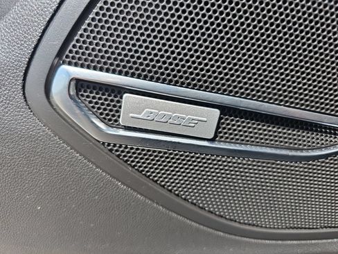Used 2021 Buick Envision Essence w/ Technology Package I FWD image 23