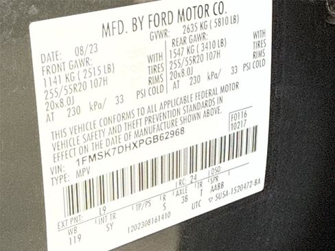 Used 2023 Ford Explorer XLT w/ Equipment Group 202A RWD image 41