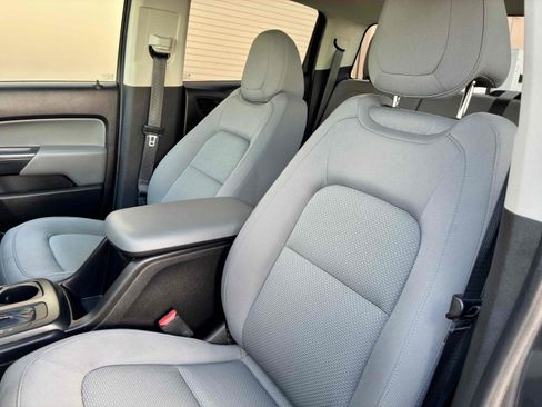 Used 2017 Chevrolet Colorado W/T w/ WT Convenience Package image 29