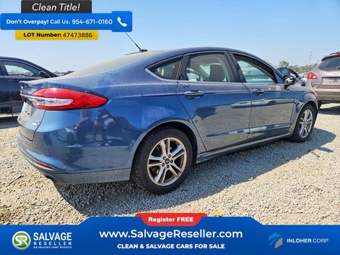 Used 2018 Ford Fusion SE w/ Fusion SE Technology Package FWD image 4
