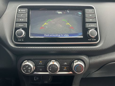 Certified 2025 Nissan Kicks Play S FWD image 6