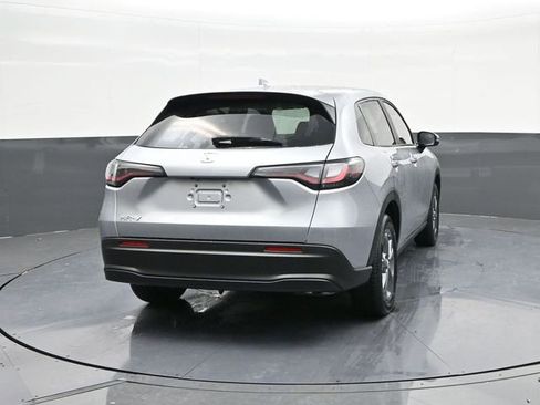 New 2026 Honda HR-V LX image 10