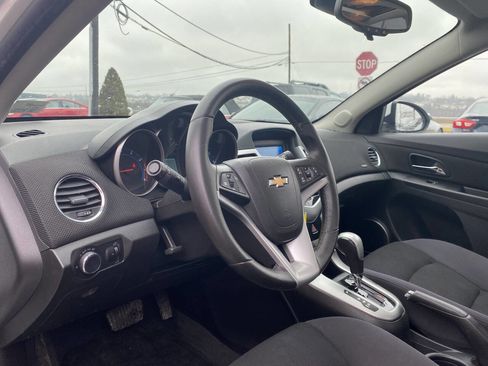 Used 2014 Chevrolet Cruze LT w/ All-Star Edition image 11