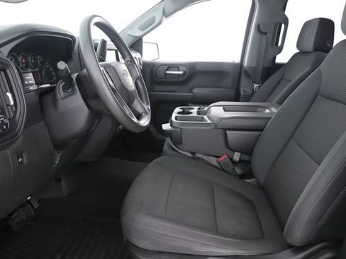 Used 2020 Chevrolet Silverado 1500 Custom Trail Boss w/ LPO, Dark Essentials Package AWD/4WD image 16