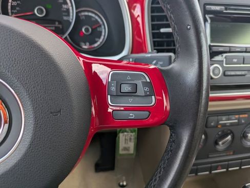 Used 2014 Volkswagen Beetle 1.8T image 22