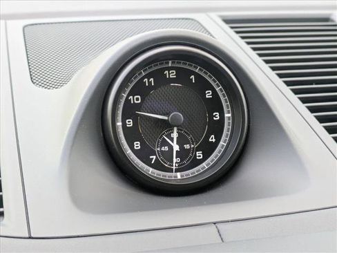 Certified 2025 Porsche Macan image 21