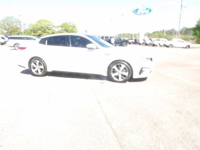 Used 2019 Kia Optima S w/ S Panoramic Sunroof Package