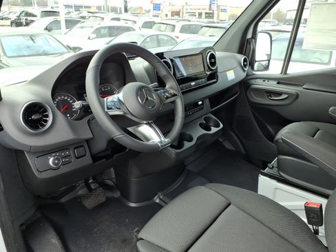 New 2026 Mercedes-Benz Sprinter 144 Cargo image 5