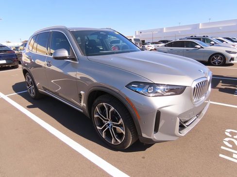 Certified 2025 BMW X5 xDrive50e w/ Parking Assistance Package image 2