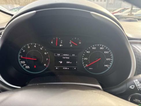 Used 2023 Chevrolet Malibu LT image 37